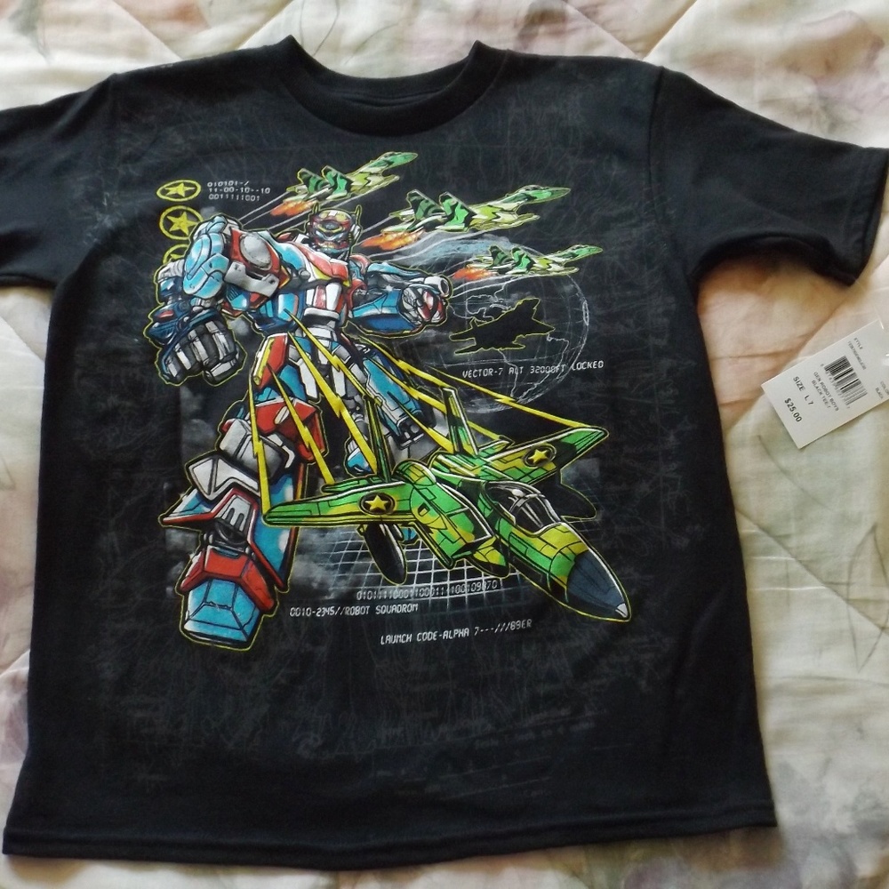 Bioworld new tee Size 7 boys (#EV18)